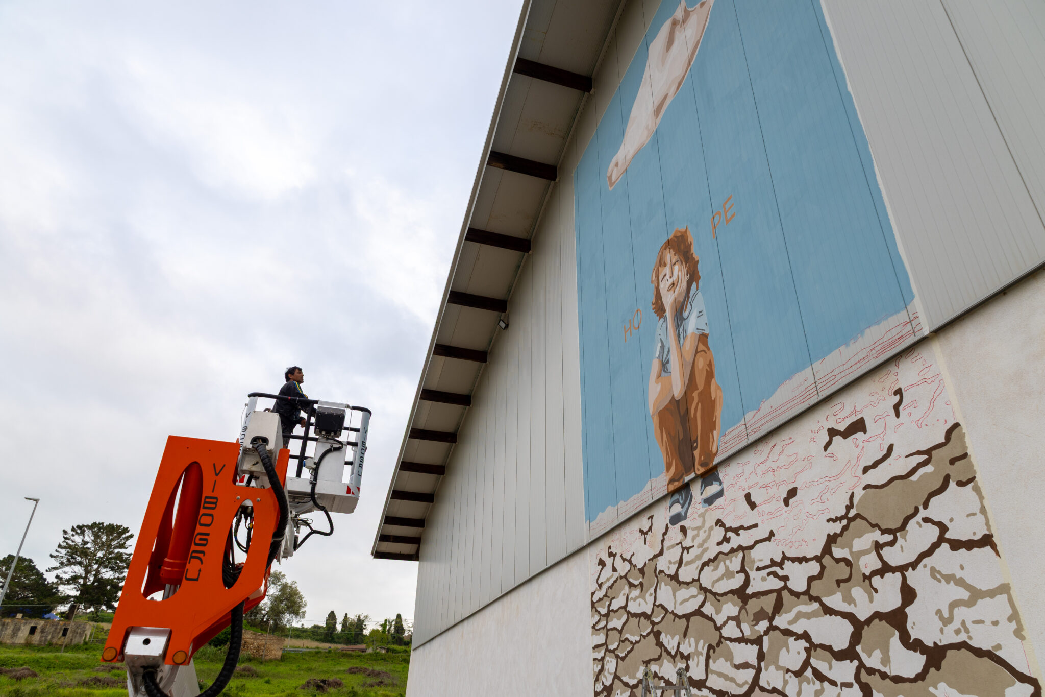 Murales assorbi smog come opera di riqualificazione urbana Planbee